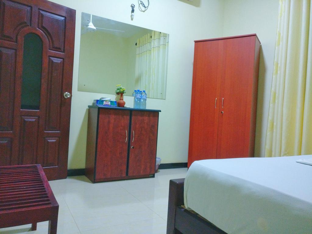 Villa Happy Home Bentota Room photo